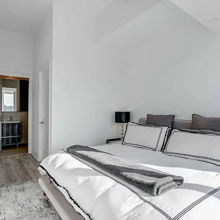 Old Town Charm Apartment